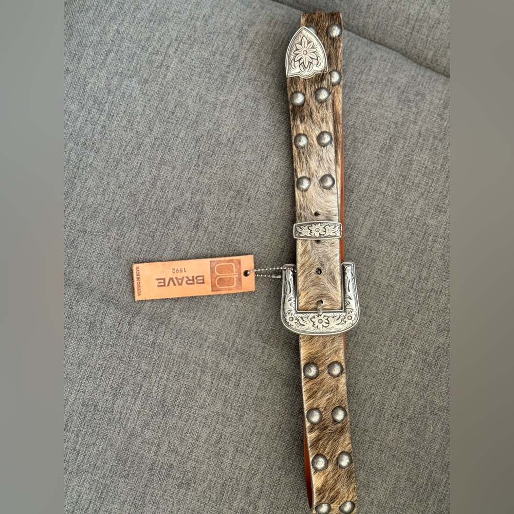 BRAVE LEATHER MADE IN CANADA HAIR-ON BELT SIZE 32